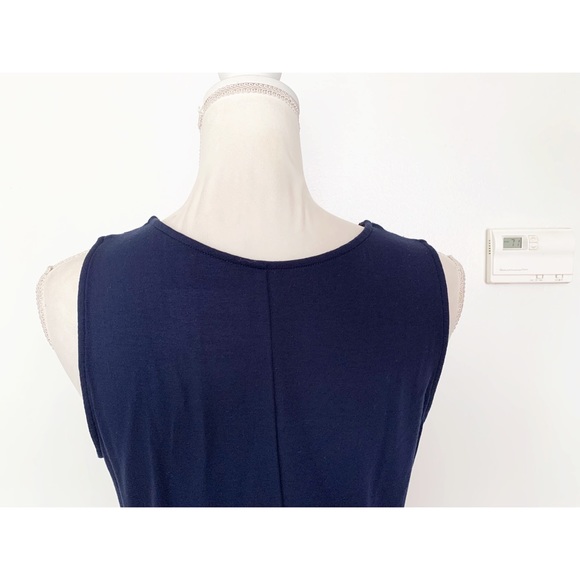 New York & Co Blue Silver Sleeveless Top Size Medium - Picture 3 of 7